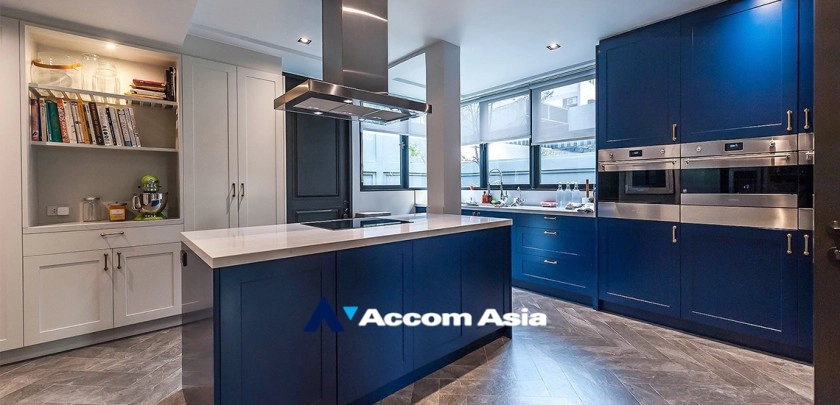 6  4 br House for rent and sale in Sukhumvit ,Bangkok BTS Thong Lo at Thonglor House Compound AA34961