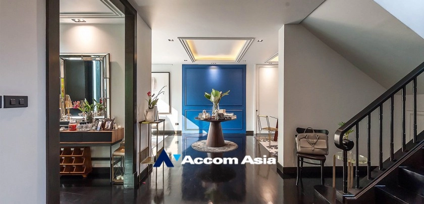 5  4 br House for rent and sale in Sukhumvit ,Bangkok BTS Thong Lo at Thonglor House Compound AA34961