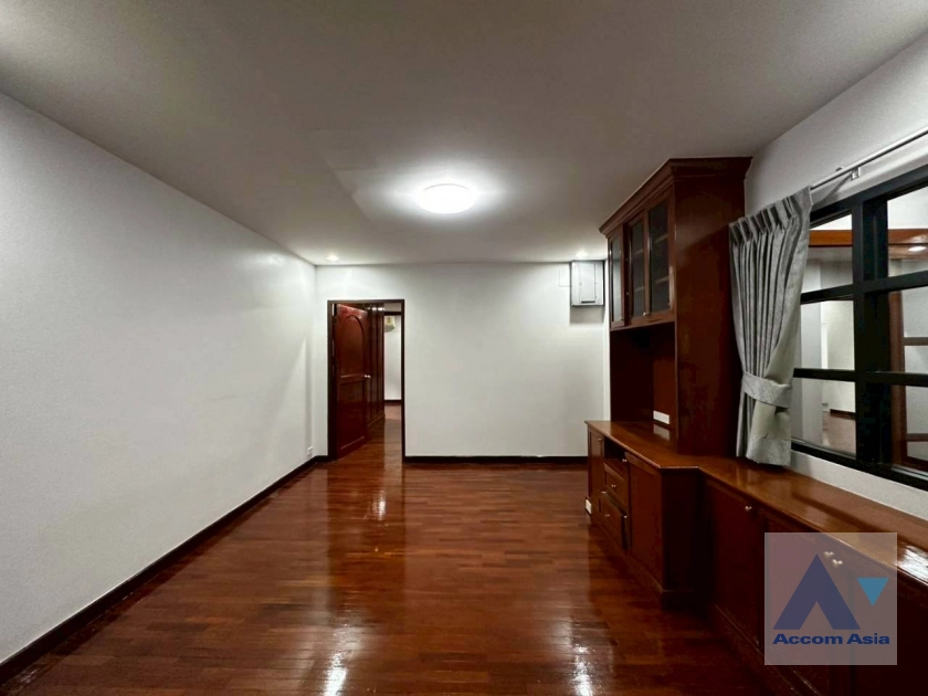 18  4 br House For Rent in Sukhumvit ,Bangkok BTS Thong Lo at Thonglor House Compound AA34962