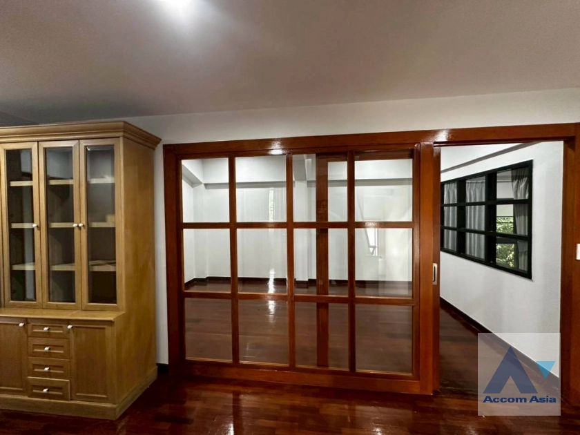 17  4 br House For Rent in Sukhumvit ,Bangkok BTS Thong Lo at Thonglor House Compound AA34962