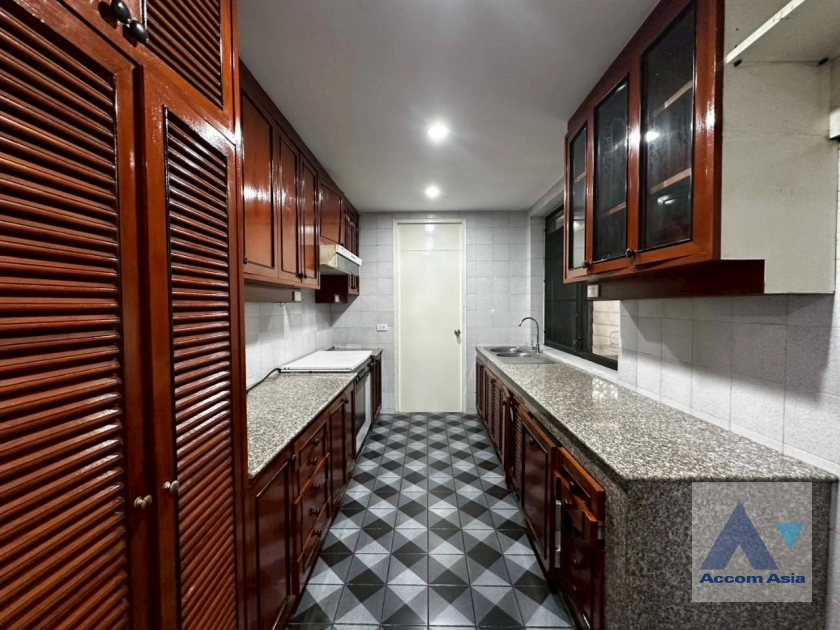 9  4 br House For Rent in Sukhumvit ,Bangkok BTS Thong Lo at Thonglor House Compound AA34962