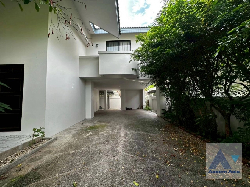 54  4 br House For Rent in Sukhumvit ,Bangkok BTS Thong Lo at Thonglor House Compound AA34962