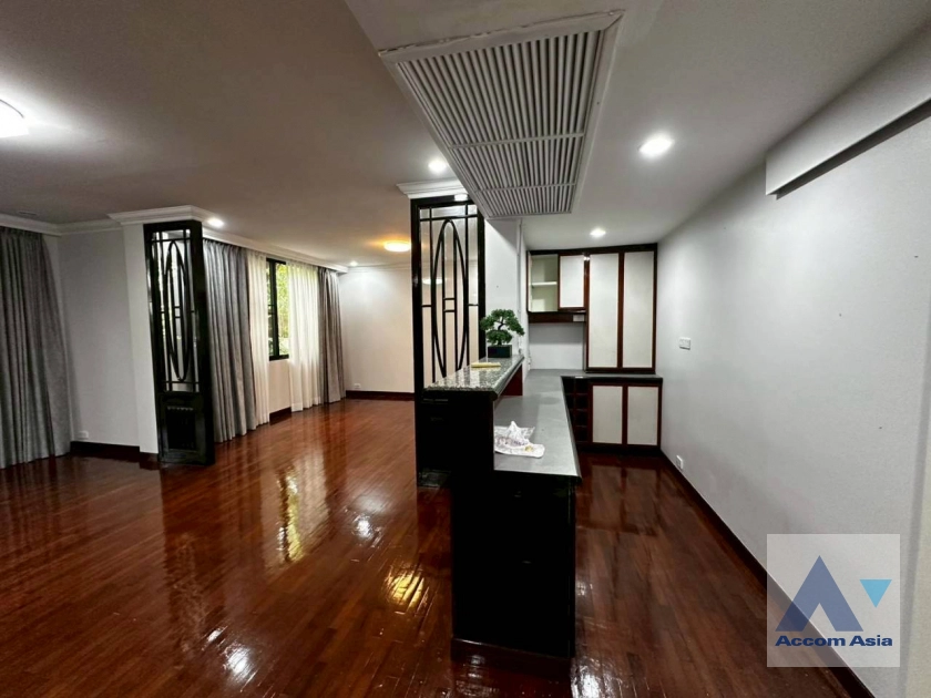 7  4 br House For Rent in Sukhumvit ,Bangkok BTS Thong Lo at Thonglor House Compound AA34962