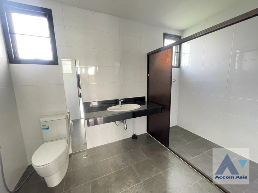 49  4 br House For Rent in Sukhumvit ,Bangkok BTS Thong Lo at Thonglor House Compound AA34962