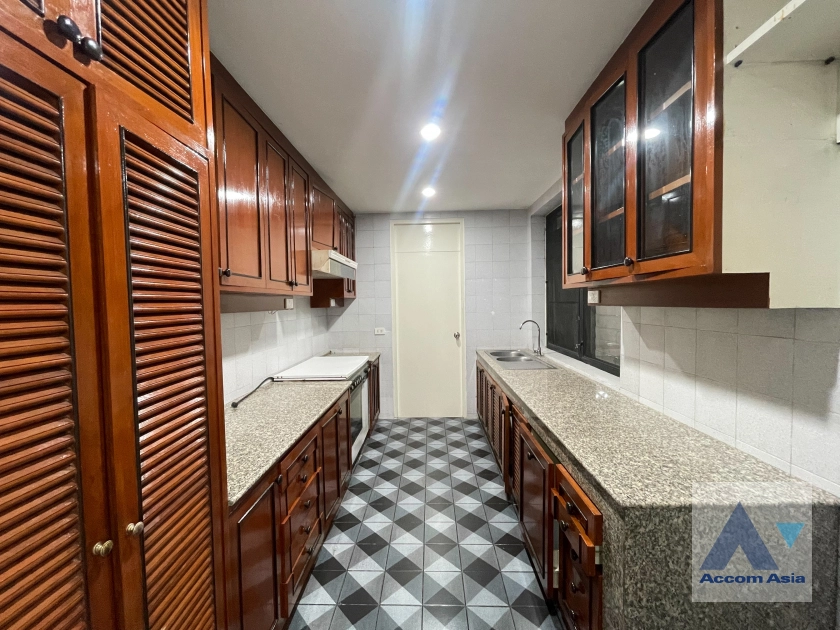 11  4 br House For Rent in Sukhumvit ,Bangkok BTS Thong Lo at Thonglor House Compound AA34962