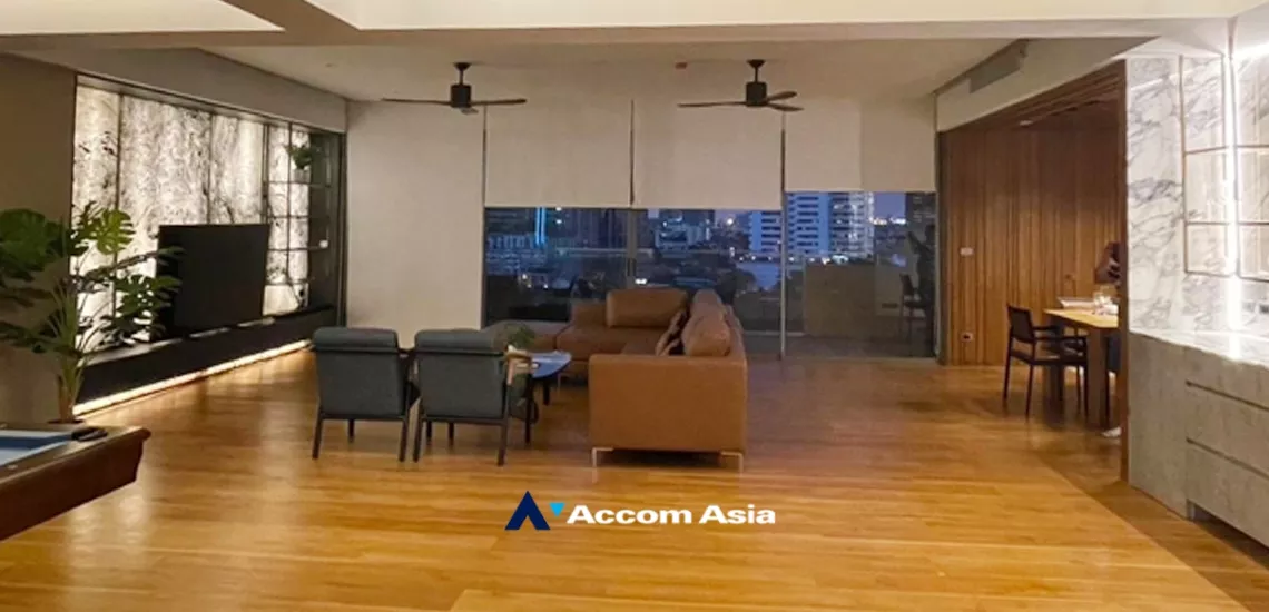 4  4 br Condominium For Rent in Sukhumvit ,Bangkok BTS Ekkamai at Phatssana Gardens AA34974