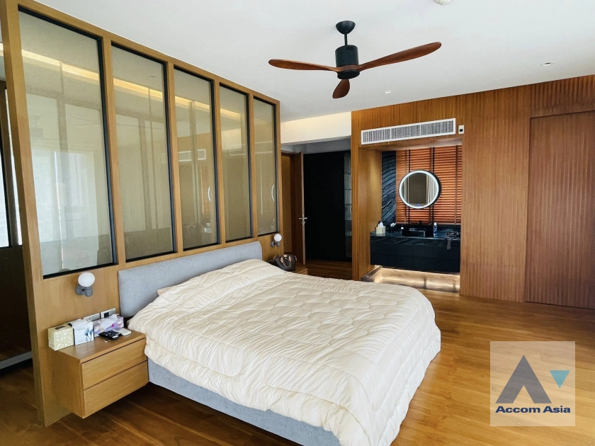 16  4 br Condominium for rent and sale in Sukhumvit ,Bangkok BTS Ekkamai at Phatssana Gardens AA34974