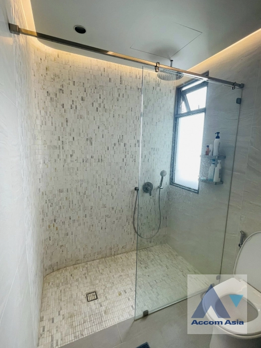 30  4 br Condominium for rent and sale in Sukhumvit ,Bangkok BTS Ekkamai at Phatssana Gardens AA34974