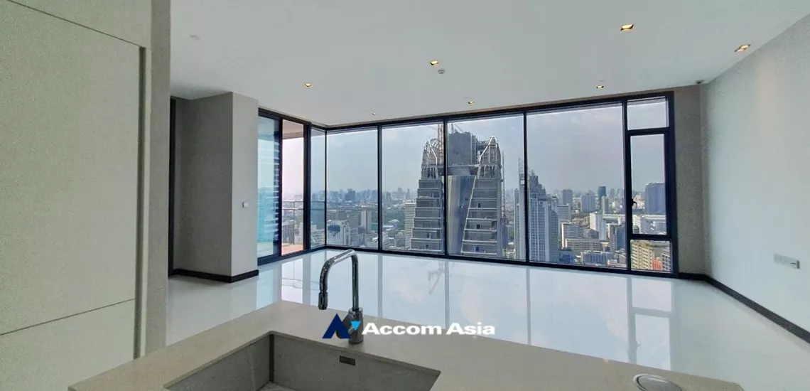 6  3 br Condominium For Sale in Sukhumvit ,Bangkok BTS Nana at Q1 Sukhumvit AA34976