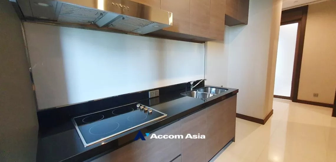 10  3 br Condominium For Sale in Sukhumvit ,Bangkok BTS Nana at Q1 Sukhumvit AA34976
