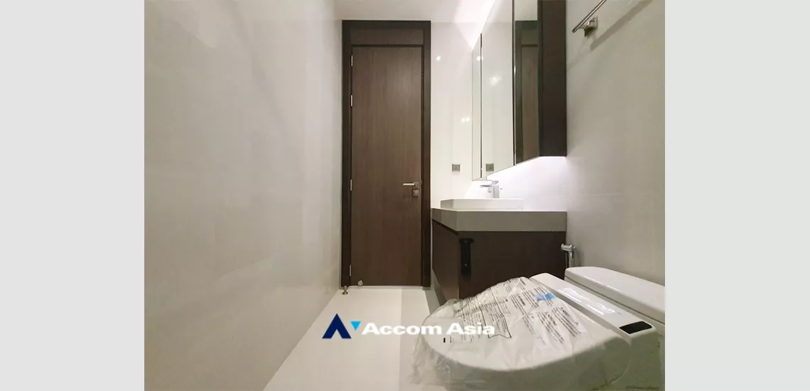 26  3 br Condominium For Sale in Sukhumvit ,Bangkok BTS Nana at Q1 Sukhumvit AA34976