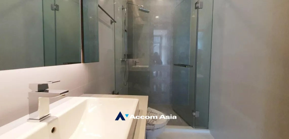 27  3 br Condominium For Sale in Sukhumvit ,Bangkok BTS Nana at Q1 Sukhumvit AA34976