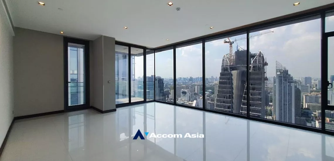 9  3 br Condominium For Sale in Sukhumvit ,Bangkok BTS Nana at Q1 Sukhumvit AA34976