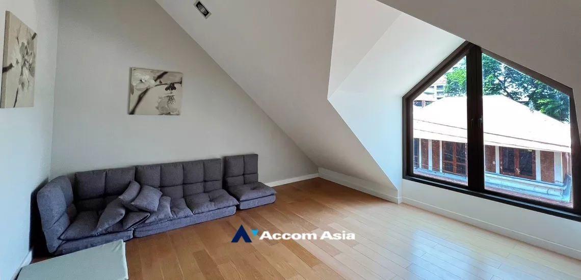 5  1 br Condominium For Sale in Sukhumvit ,Bangkok BTS Phrom Phong at Condolette Dwell Sukhumvit 26 AA34983