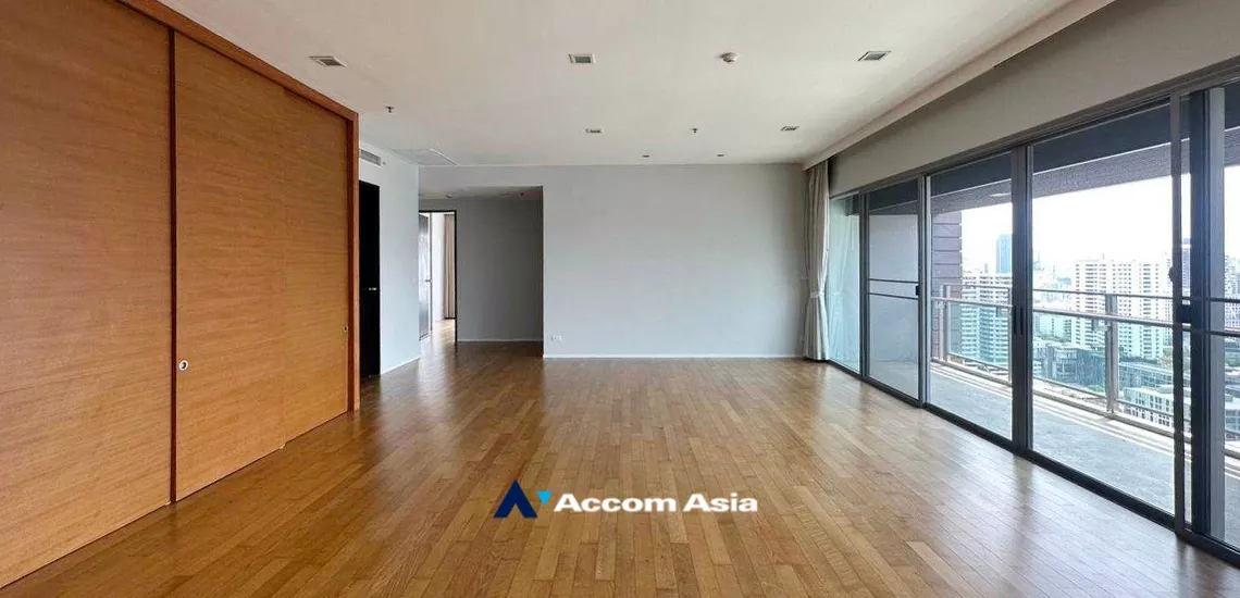  1  3 br Condominium For Rent in Sukhumvit ,Bangkok BTS Phrom Phong at The Madison AA34988