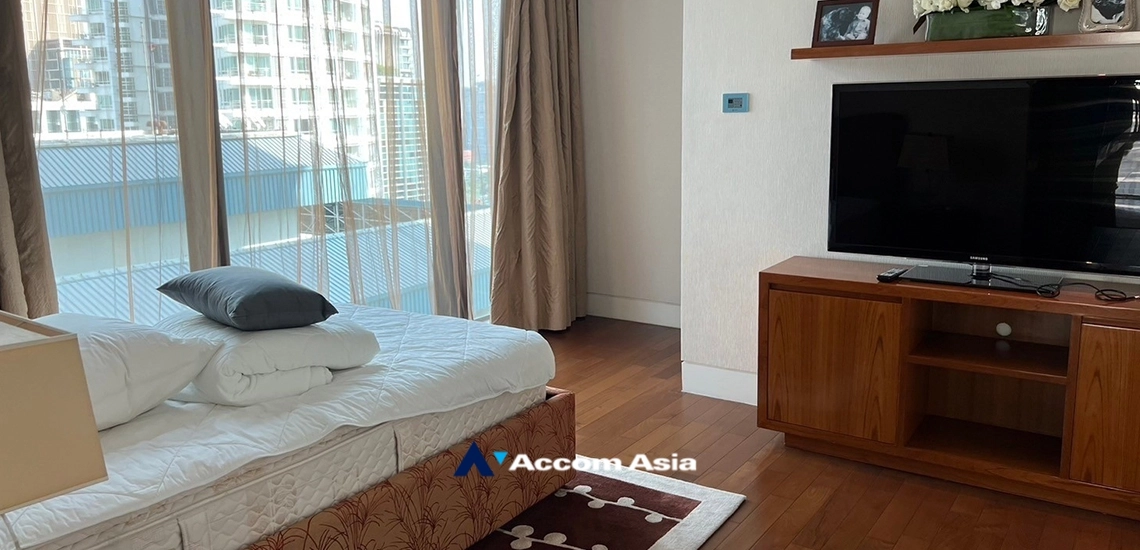 9  4 br Condominium For Sale in Ploenchit ,Bangkok BTS Ratchadamri at The St. Regis Bangkok (Residences) AA34991