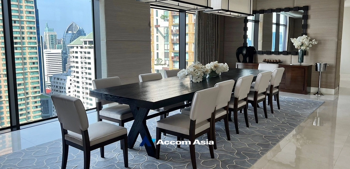 unitPenthouse |  4 Bedrooms  Condominium For Sale in Ploenchit, Bangkok  near BTS Ratchadamri (AA34991)