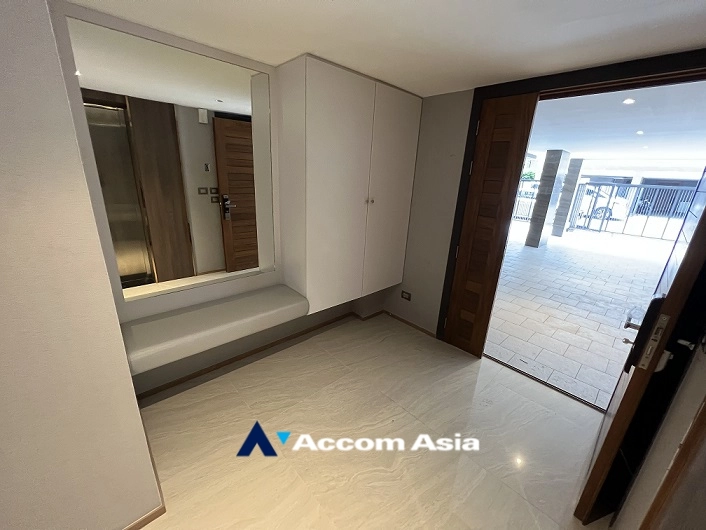 50  4 br House for rent and sale in Sathorn ,Bangkok BTS Sala Daeng - MRT Khlong Toei at Anina Villa Sathorn-Yenakart AA34992