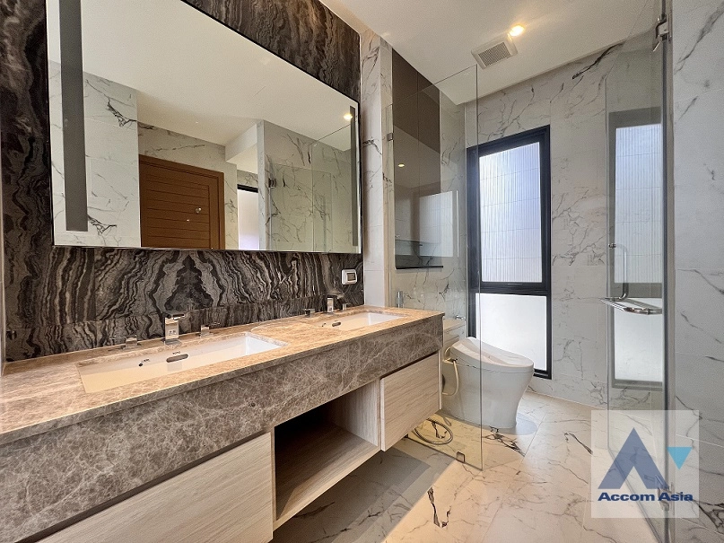 44  4 br House for rent and sale in Sathorn ,Bangkok BTS Sala Daeng - MRT Khlong Toei at Anina Villa Sathorn-Yenakart AA34992