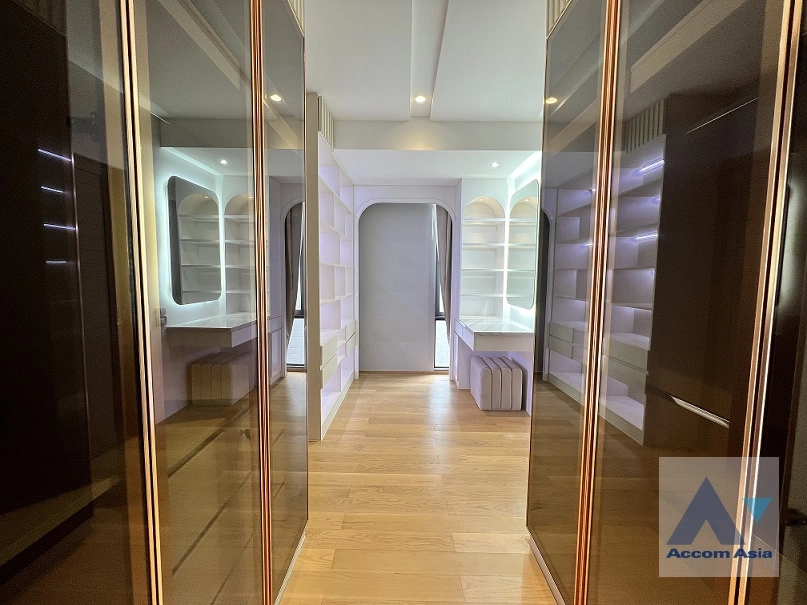 42  4 br House for rent and sale in Sathorn ,Bangkok BTS Sala Daeng - MRT Khlong Toei at Anina Villa Sathorn-Yenakart AA34992