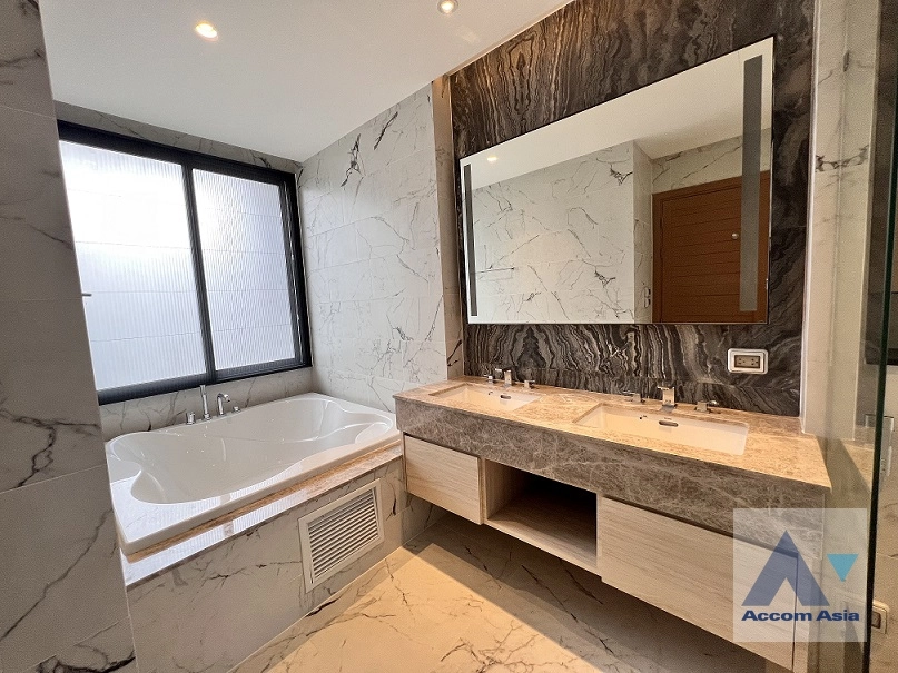 45  4 br House for rent and sale in Sathorn ,Bangkok BTS Sala Daeng - MRT Khlong Toei at Anina Villa Sathorn-Yenakart AA34992