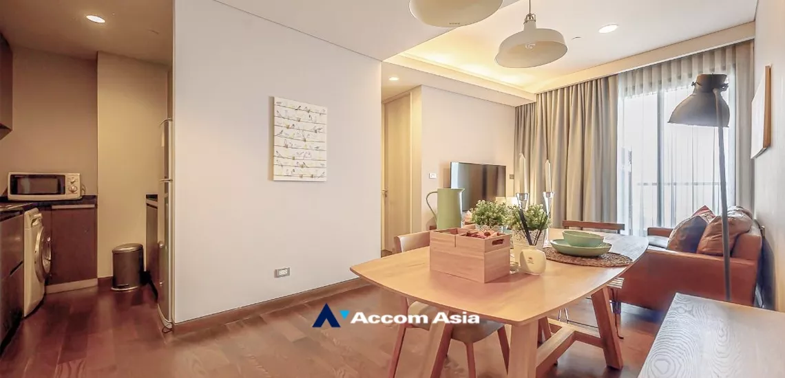  1  2 br Condominium For Sale in Sukhumvit ,Bangkok BTS Phrom Phong at The Lumpini 24 AA35002