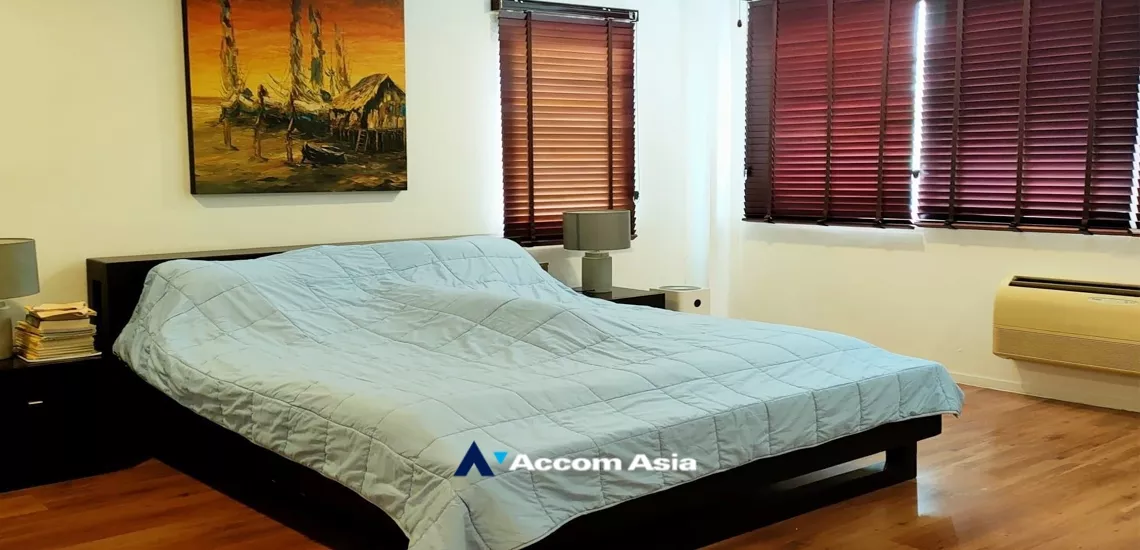 7  4 br House for rent and sale in sukhumvit ,Bangkok BTS Phra khanong AA35004