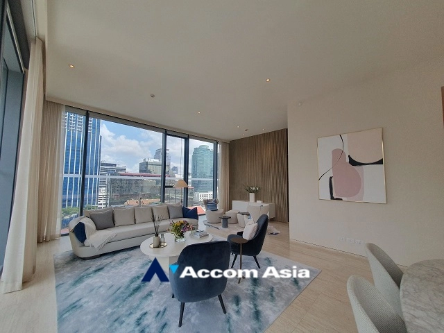 unitCorner Unit |  2 Bedrooms  Condominium For Sale in Ploenchit, Bangkok  near BTS Chitlom (AA35013)
