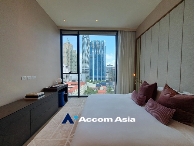 14  2 br Condominium For Sale in Ploenchit ,Bangkok BTS Chitlom at Scope Langsuan AA35013