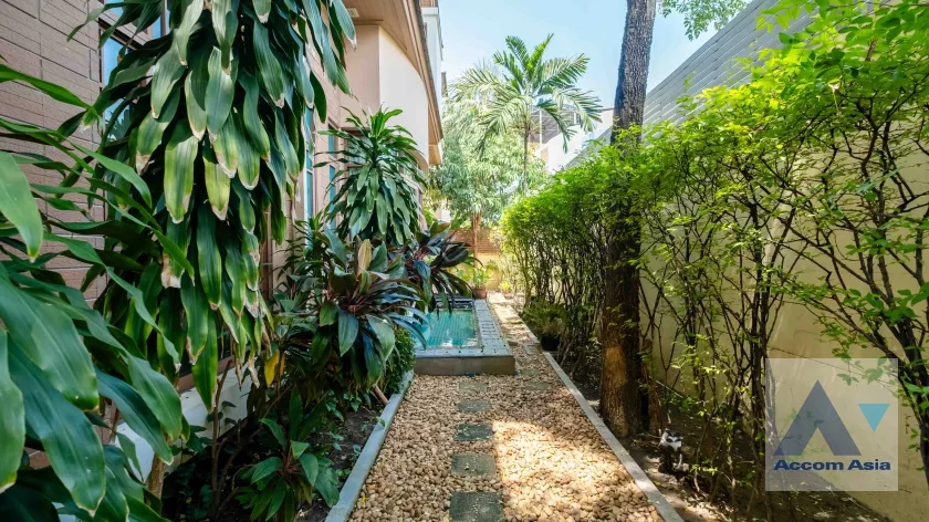  1  4 br House for rent and sale in Sukhumvit ,Bangkok BTS Phra khanong at Baan Sansiri Sukhumvit 67 AA35025