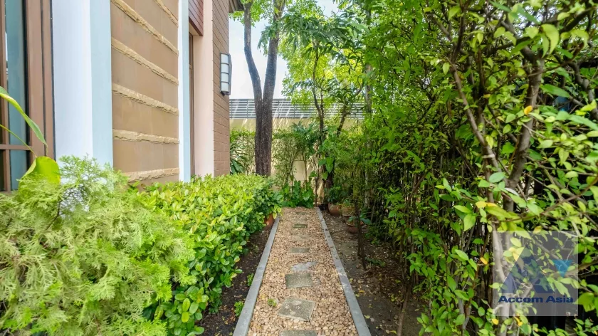  1  4 br House for rent and sale in Sukhumvit ,Bangkok BTS Phra khanong at Baan Sansiri Sukhumvit 67 AA35025