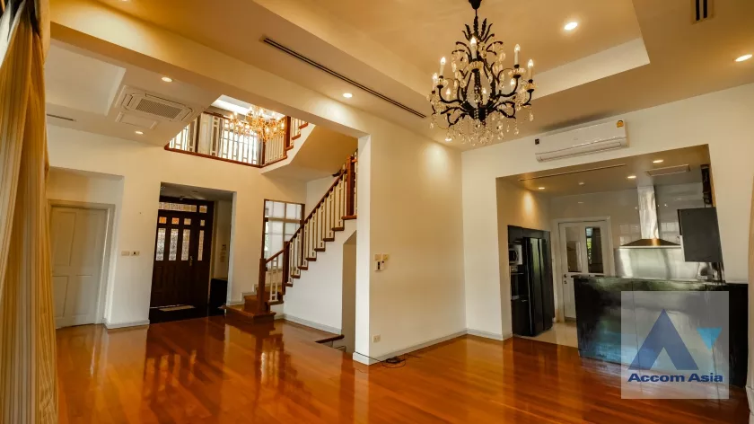 8  4 br House for rent and sale in Sukhumvit ,Bangkok BTS Phra khanong at Baan Sansiri Sukhumvit 67 AA35025