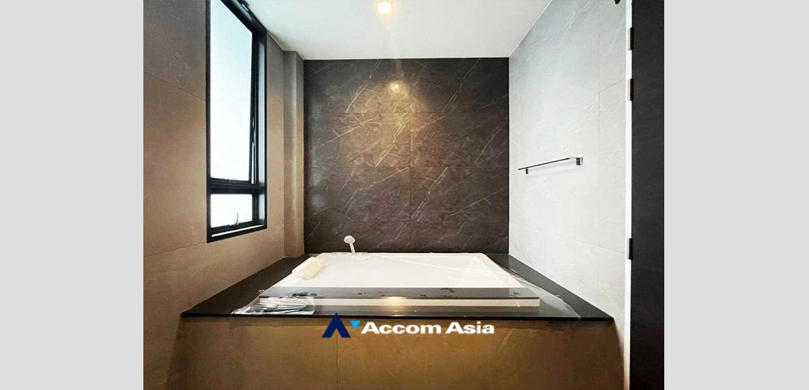 10  4 br House for rent and sale in Pattanakarn ,Bangkok ARL Hua Mak at The Gentry Phatthanakan AA35035