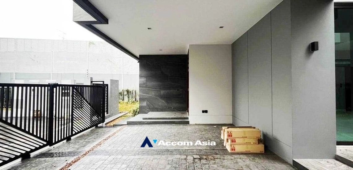  1  4 br House for rent and sale in Pattanakarn ,Bangkok ARL Hua Mak at The Gentry Phatthanakan AA35035