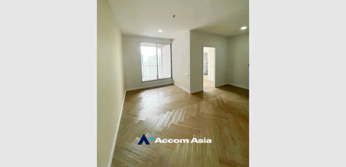 4  2 br Condominium For Sale in Phaholyothin ,Bangkok BTS Phaya Thai at Pathumwan Resort AA35036