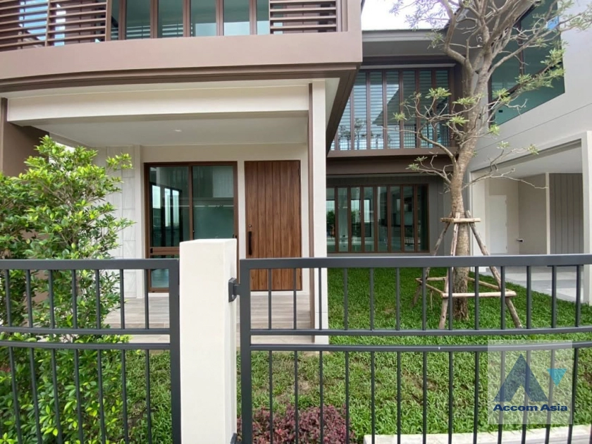 7  4 br House for rent and sale in Krungthep Kreetha ,Bangkok MRT Yaek Lam Sali at Burasiri Krungthep Kreetha AA35050