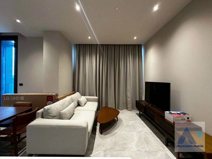 unit 2 Bedrooms  Condominium For Rent in Sukhumvit, Bangkok  near BTS Thong Lo - BTS Ekkamai (AA35058)