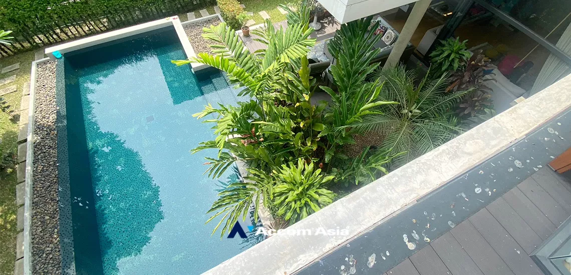 10  4 br House For Rent in Sukhumvit ,Bangkok BTS Phrom Phong at House with Private Pool AA35061