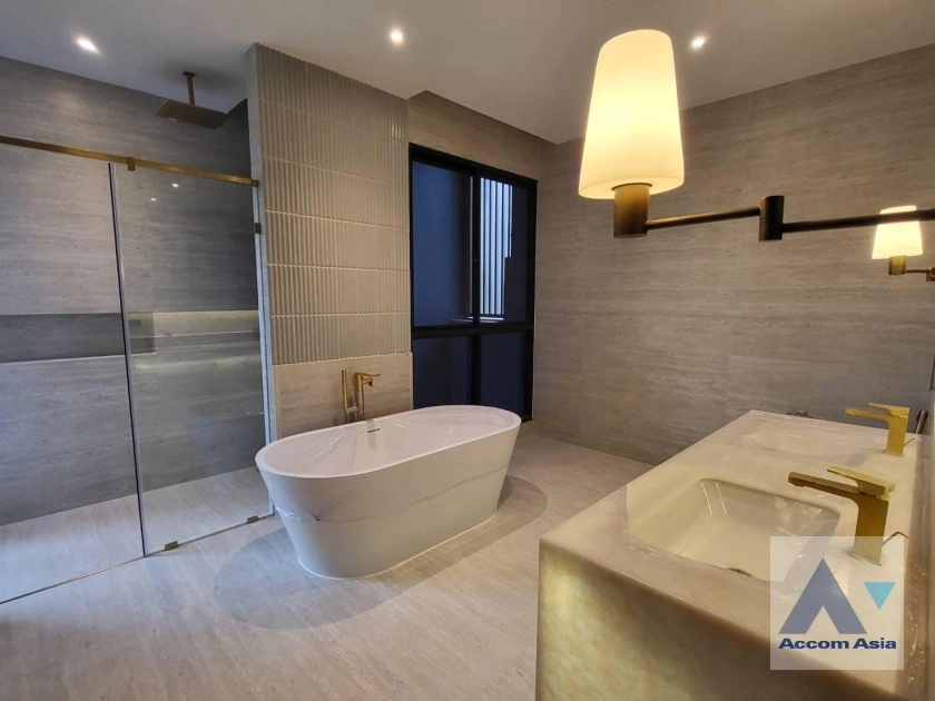 23  4 br House For Rent in Krungthep Kreetha ,Bangkok  at Bugaan Krungthep Kreetha AA35065