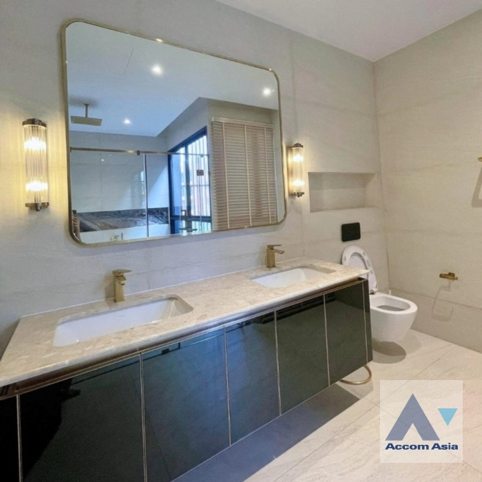 29  4 br House For Rent in Krungthep Kreetha ,Bangkok  at Bugaan Krungthep Kreetha AA35065