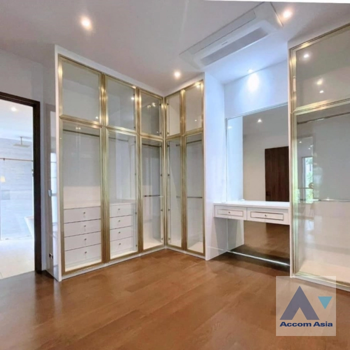 20  4 br House For Rent in Krungthep Kreetha ,Bangkok  at Bugaan Krungthep Kreetha AA35065