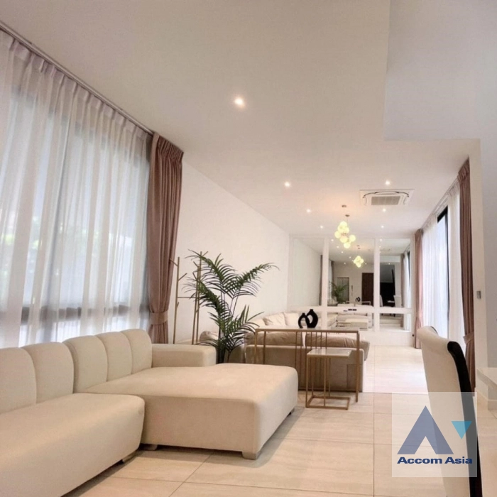 6  4 br House For Rent in Krungthep Kreetha ,Bangkok  at Bugaan Krungthep Kreetha AA35065