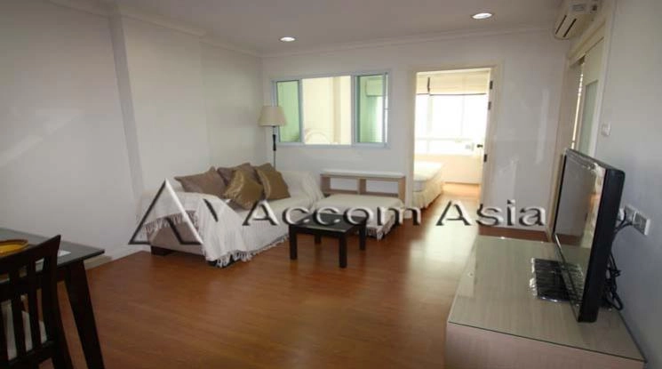 unit 2 Bedrooms  Condominium For Rent in Sukhumvit, Bangkok  near BTS Phrom Phong (24928)