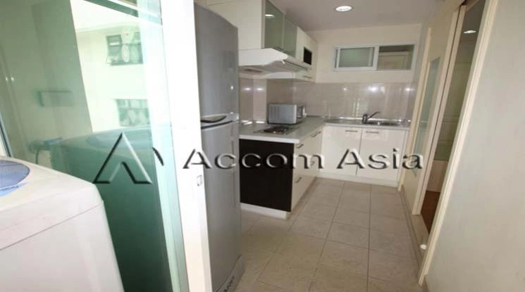 unit 2 Bedrooms  Condominium For Rent in Sukhumvit, Bangkok  near BTS Phrom Phong (24928)