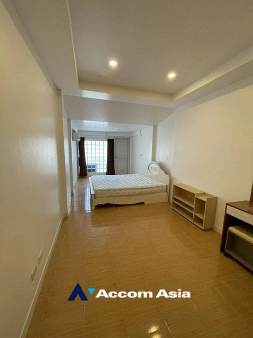 7  3 br Townhouse for rent and sale in Sukhumvit ,Bangkok BTS Bang Chak AA35094