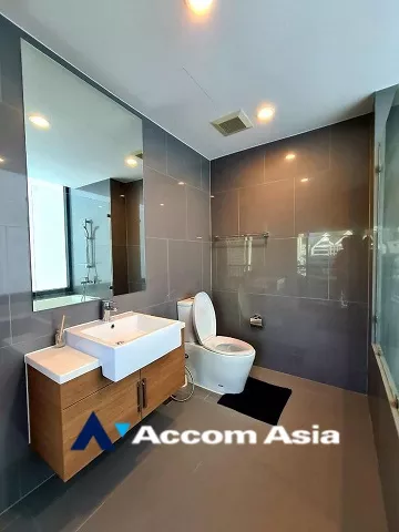 9  2 br Condominium For Rent in Silom ,Bangkok BTS Surasak at Noble Revo Silom AA35113