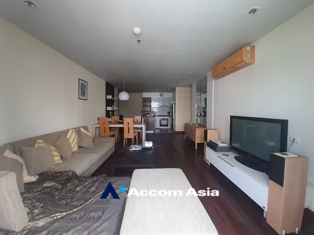  2 Bedrooms  Condominium For Sale in Sukhumvit, Bangkok  near BTS Nana (AA35118)