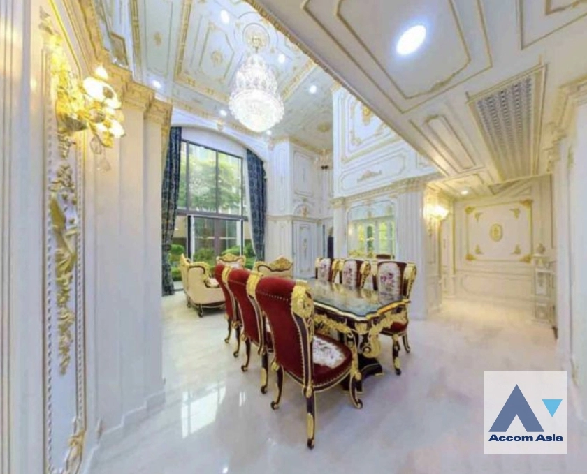 4  4 br House for rent and sale in Sukhumvit ,Bangkok BTS Phrom Phong at Quarter 39 AA35121