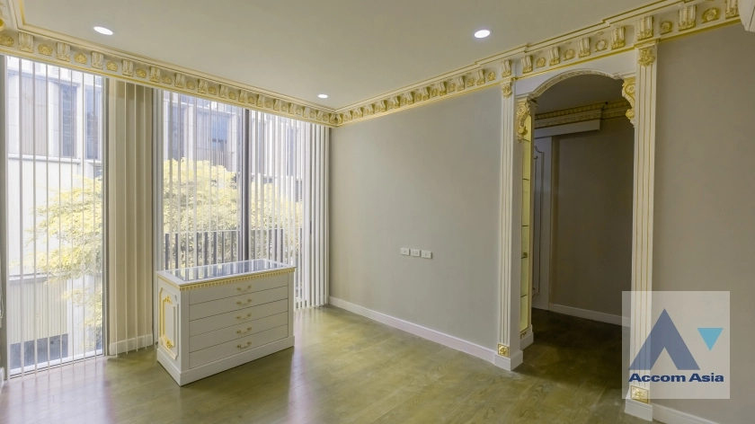 19  4 br House for rent and sale in Sukhumvit ,Bangkok BTS Phrom Phong at Quarter 39 AA35121