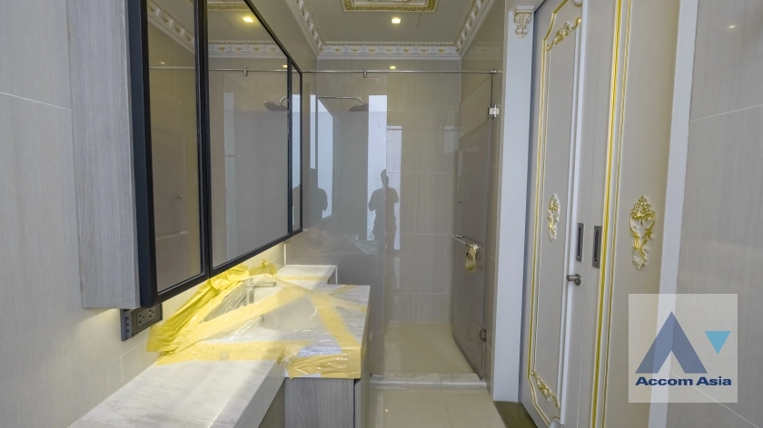 21  4 br House for rent and sale in Sukhumvit ,Bangkok BTS Phrom Phong at Quarter 39 AA35121